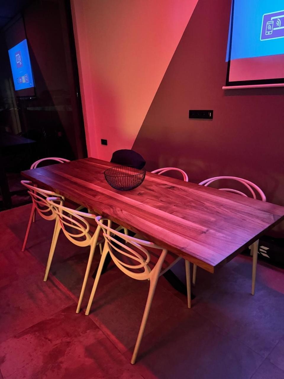 Вилла Alpine Escape Kazbegi Экстерьер фото