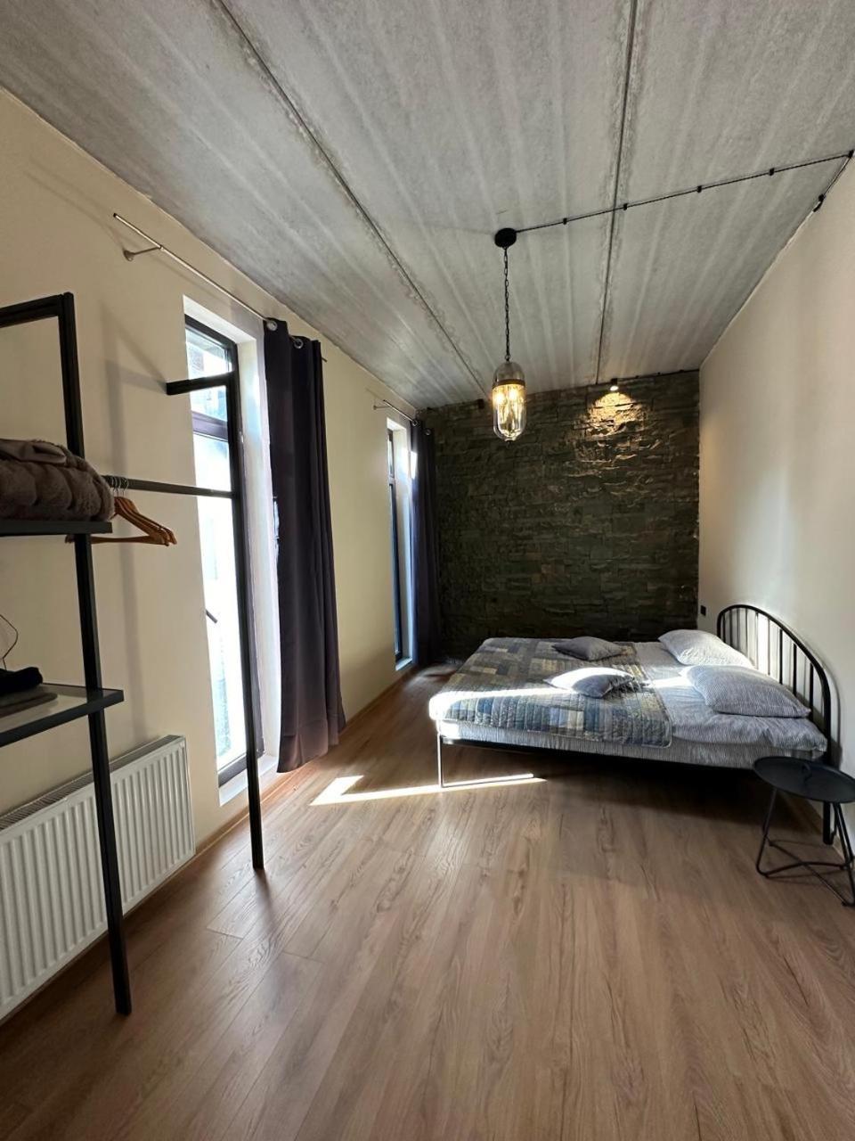 Вилла Alpine Escape Kazbegi Экстерьер фото
